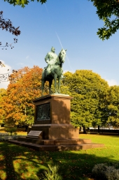 Kaiser Wilhelm  - Denkmal Im Schlossgarten 1