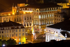 Lissabon - Teatro Nacional und Bahnhof Rossio