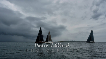 Nordseewoche 2025 - Glück Early Bird Series  - Hummer 1 - Regenböe zieht auf 1